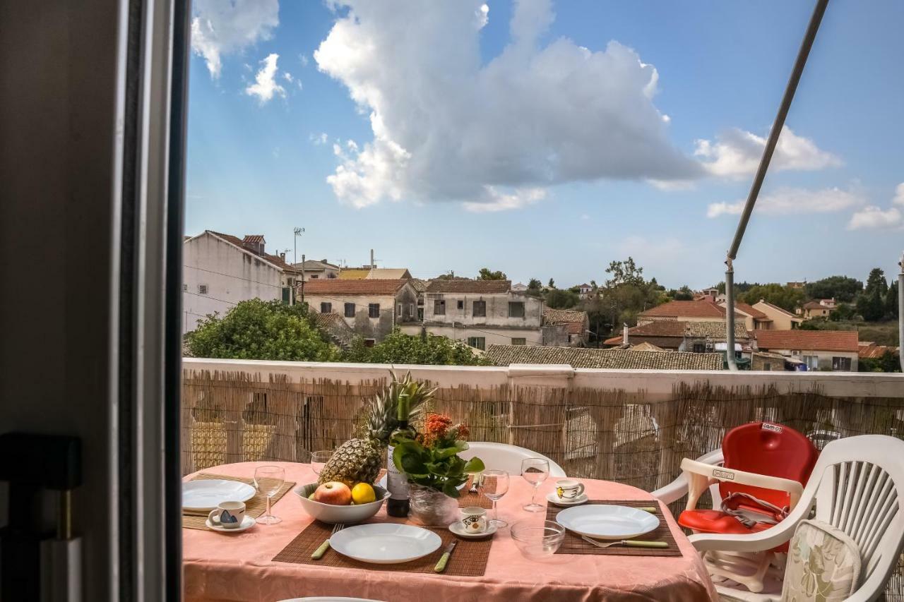 Modern Flat With Beautiful Views In South Of Corfu Apartamento Lefkímmi Exterior foto