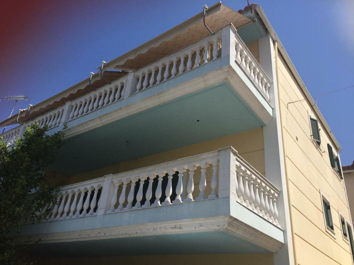 Modern Flat With Beautiful Views In South Of Corfu Apartamento Lefkímmi Exterior foto